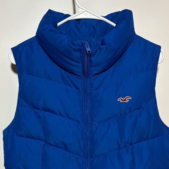 Hollister Cobalt Blue Puffer Vest - Picture 2 of 10